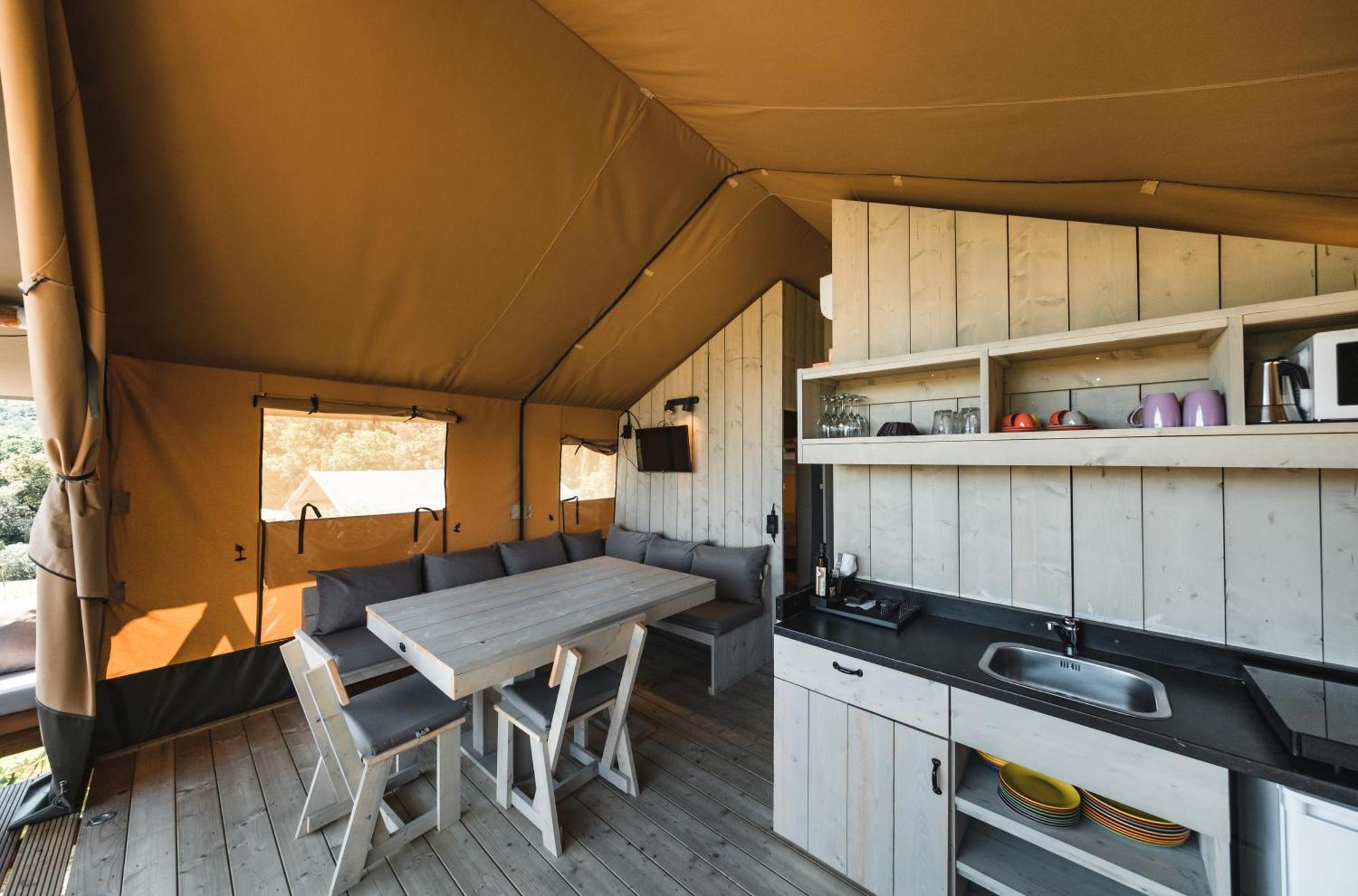 Glamping Le Tegole Hotel Riparbella Luaran gambar